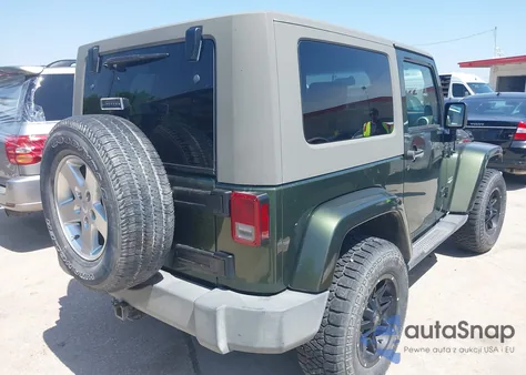 2008 Jeep Wrangler Sahara z USA, uszkodzony, nr VIN 1J4FA54108L594083